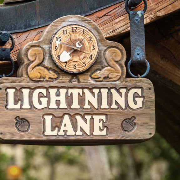 LightningLane_Sign